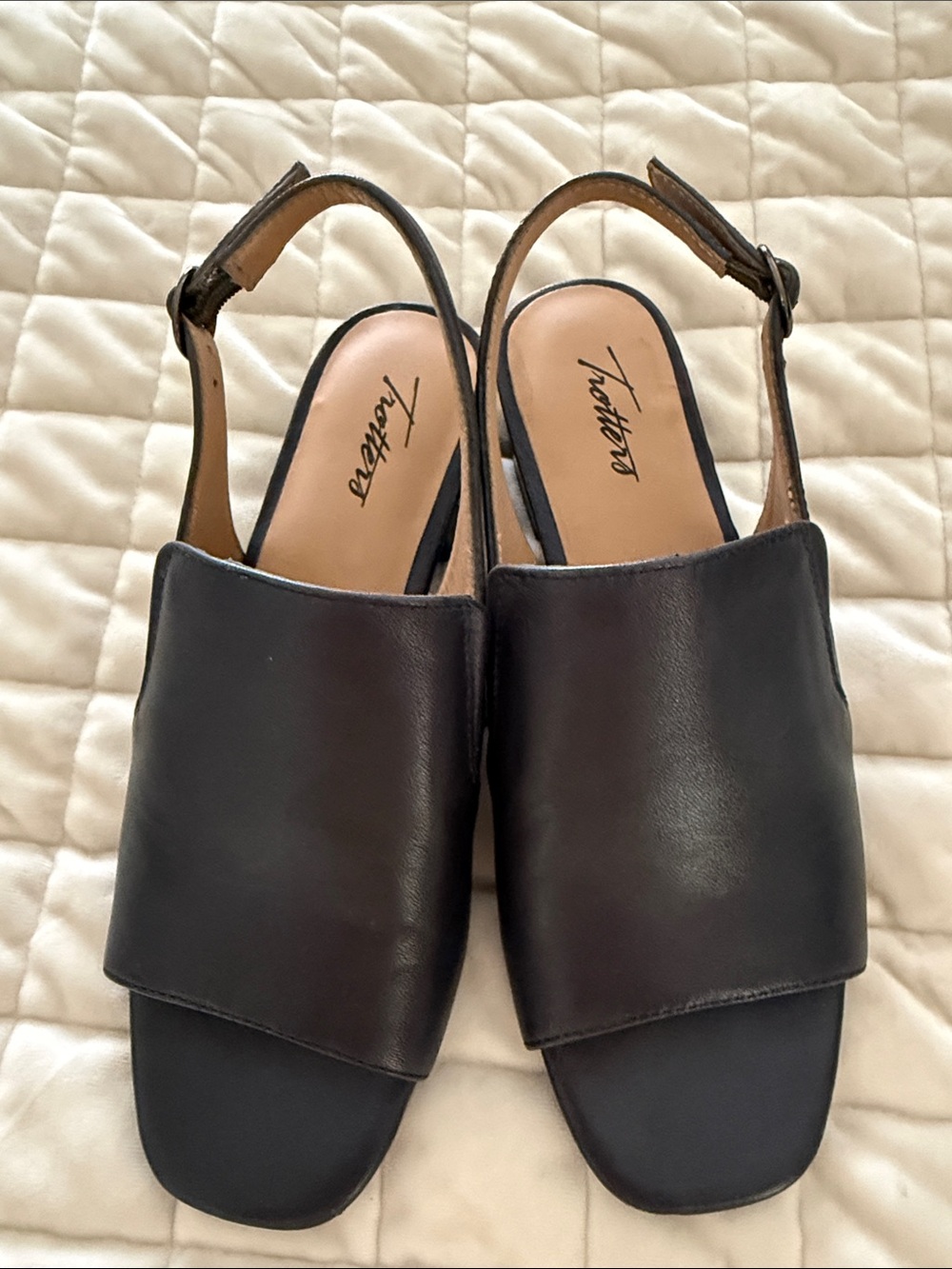 Trotters navy Leather Open-Toe Slingback Mules  7 1/2
